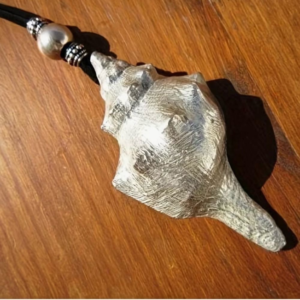 🐚 NEW Shining Silver Shell Pendant Necklace 🐚